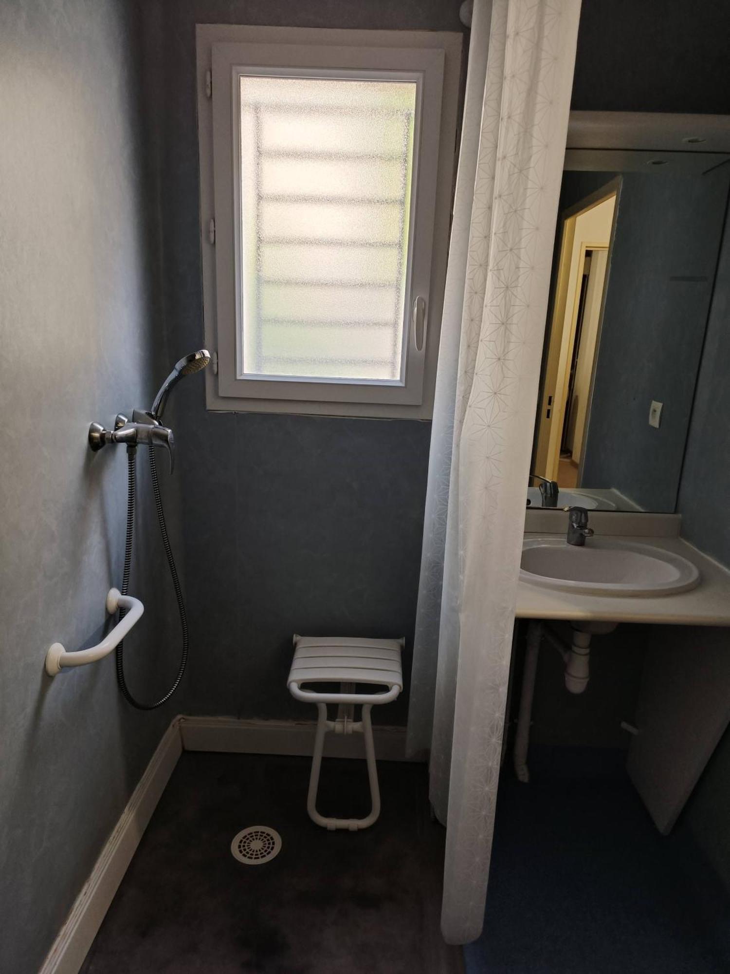 Appartement T2 - Pmr A 750 Metres De La Station Thermale D'Avene Exterior foto